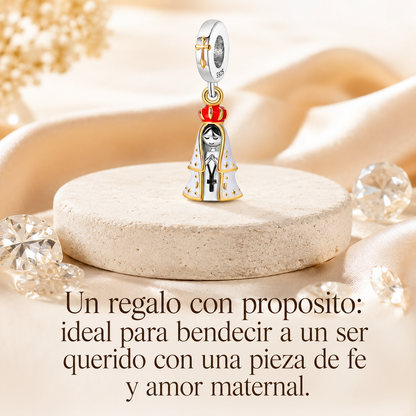 Dije Luz de Fátima en oración Plata