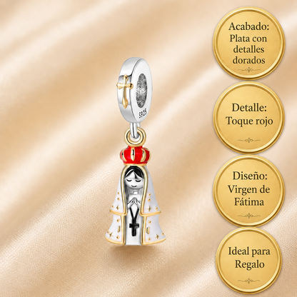 Dije Luz de Fátima en oración Plata